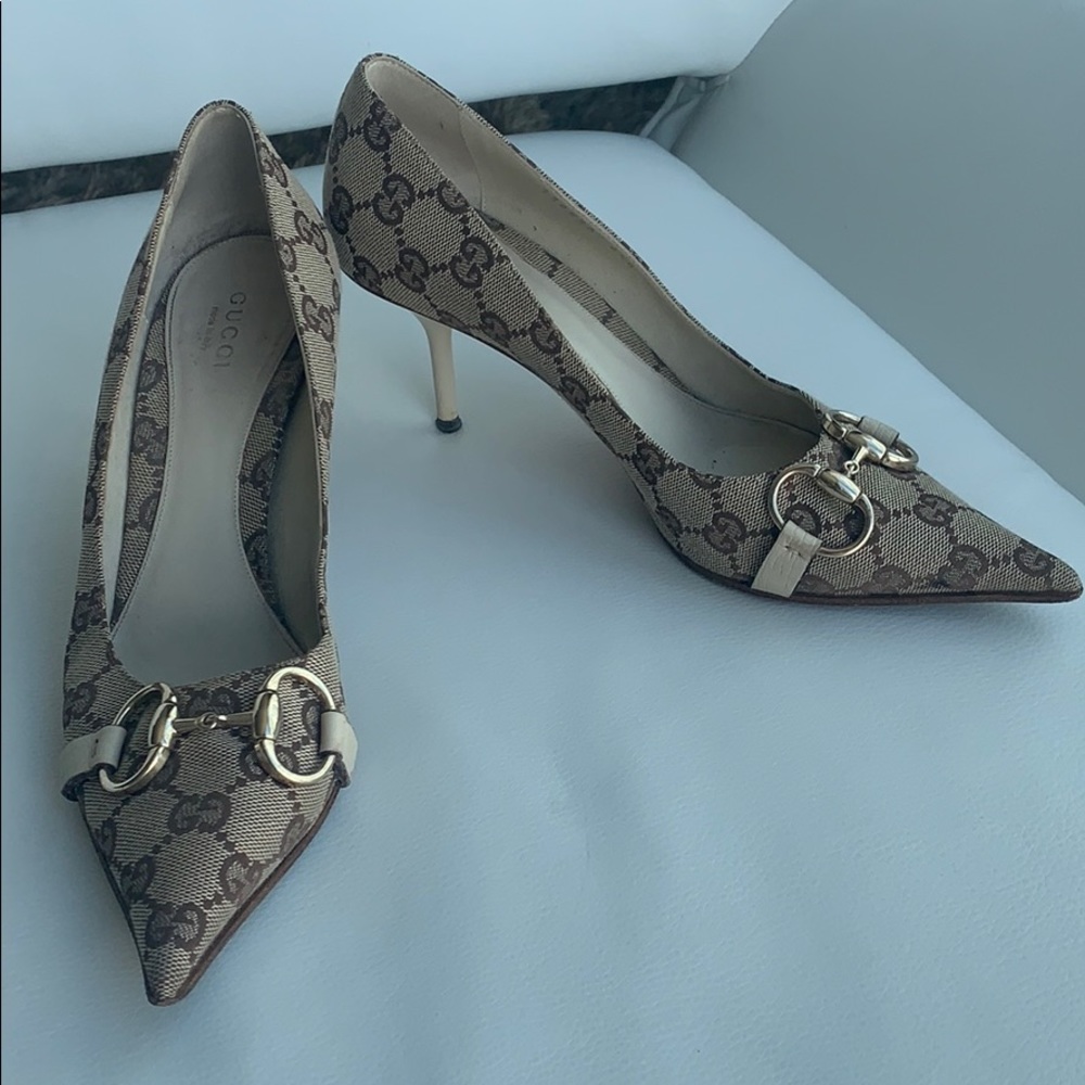 Gucci Heals